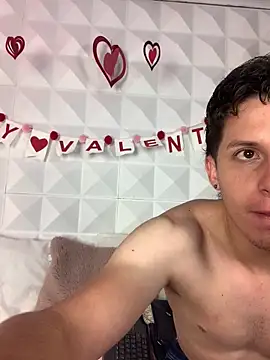 SsexCouplee online show from 02.15.26