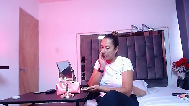 Salmma Milf online show from 05.11.26