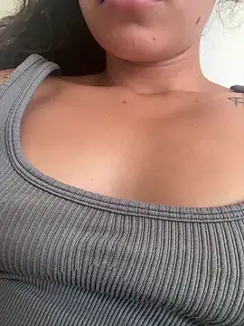 Snapshot of fernanda317 chatting on 03.16.26 fernanda317 online show from 03.16.26