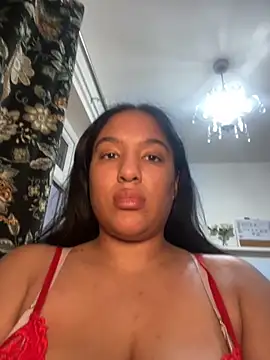 CocoRaexx online show from 11.18.25