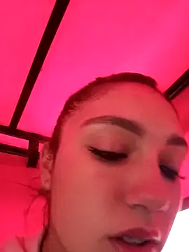 Arianaa Toro online show from 11.06.25