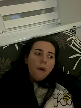 oliviya mur online show from 11.22.25