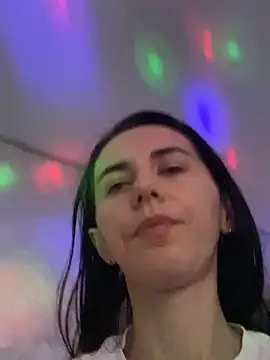 oliviya mur online show from 11.26.25