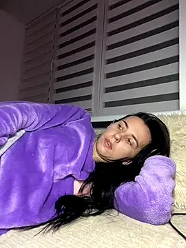 oliviya mur online show from 11.29.25