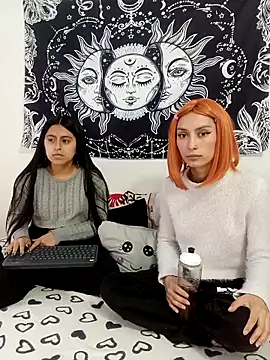 abby n emily online show from 10.21.25