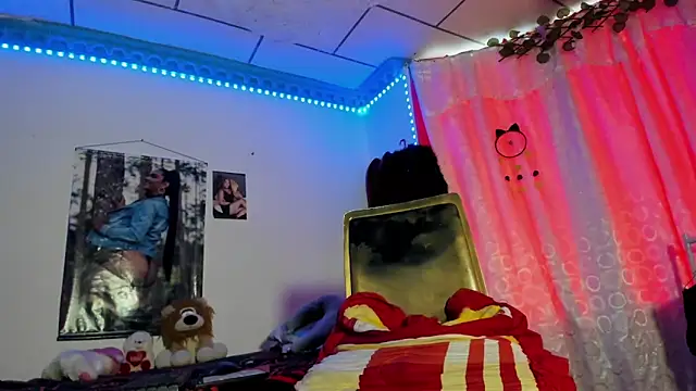 Amberbrown18 online show from 02.08.26