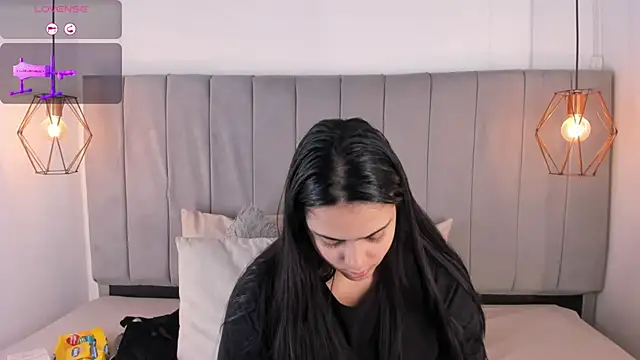 Pamela occoner  online show from 12.15.25