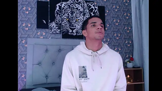 Snapshot of Natan_Latino chatting on 10.16.25 Natan Latino online show from 10.16.25