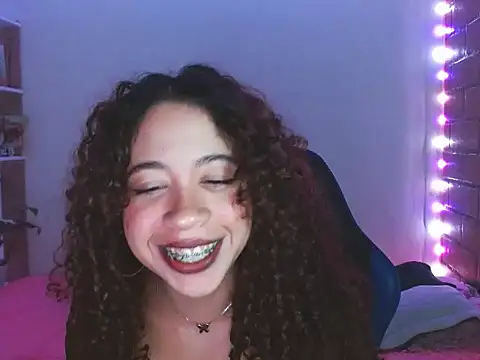 Snapshot of Medussa3033 chatting on 03.02.26 Medussa3033 online show from 03.02.26