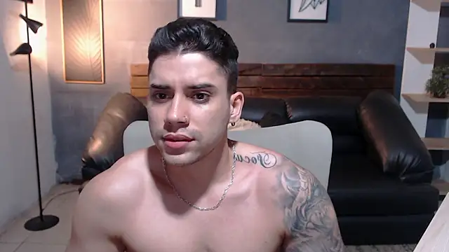 Snapshot of Mike_montoya01 chatting on 03.21.26 Mike montoya01 online show from 03.21.26