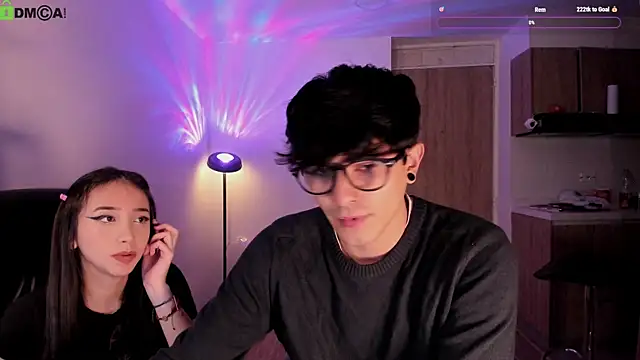 Mikeyvioleta  online show from 04.30.26