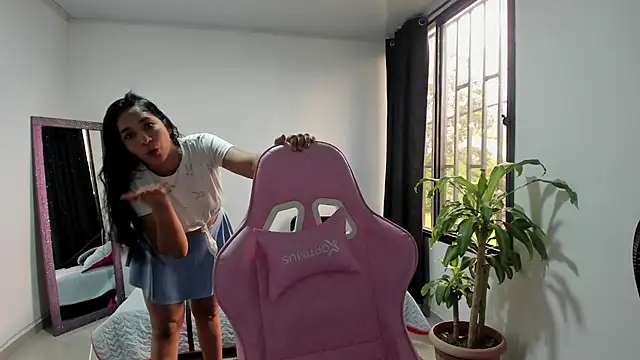 Kruela online show from 10.27.25