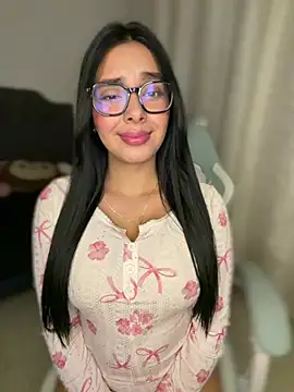 MiaSofia   online show from 05.02.26