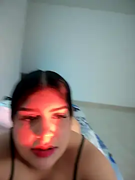 Lucianacuoper online show from 12.04.25