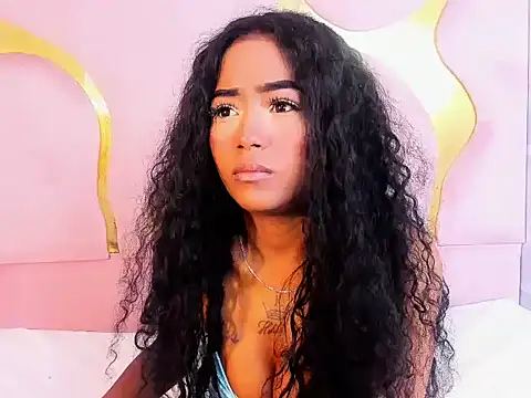 camilaqueenh online show from 10.23.25