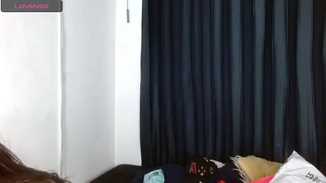 antonella rosecs online show from 12.18.25