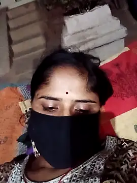Snapshot of Rajni_chauhan chatting on 05.19.26 Rajni chauhan online show from 05.19.26