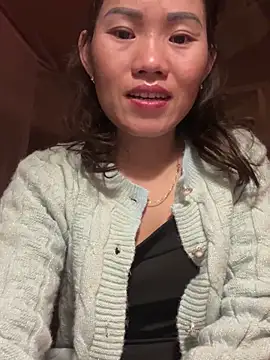 Snapshot of Saomai25 chatting on 11.13.25 Saomai25 online show from 11.13.25