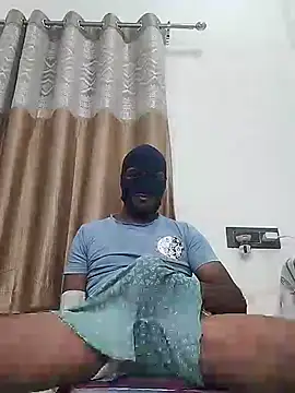 Snapshot of Mysterious_Prince chatting on 11.20.25 Mysterious Prince online show from 11.20.25