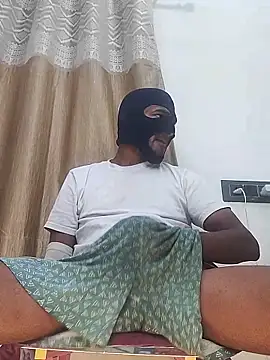 Snapshot of Mysterious_Prince chatting on 12.05.25 Mysterious Prince online show from 12.05.25