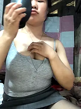 Snapshot of bumbaba chatting on 11.14.25 bumbaba online show from 11.14.25