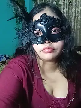 Snapshot of Porimoni22 chatting on 06.20.26 Porimoni22 online show from 06.20.26