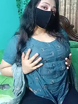 Snapshot of Porimoni22 chatting on 07.14.26 Porimoni22 online show from 07.14.26