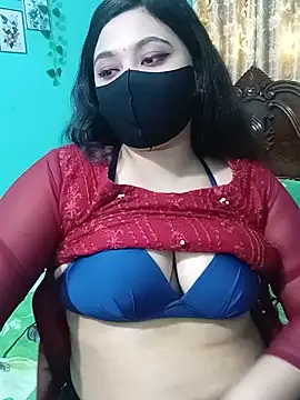 Snapshot of Porimoni22 chatting on 07.20.26 Porimoni22 online show from 07.20.26