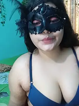 Snapshot of Porimoni22 chatting on 07.29.26 Porimoni22 online show from 07.29.26
