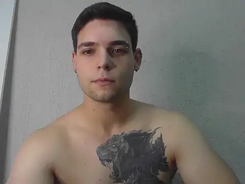 Snapshot of Zure-xxx chatting on 02.05.26 Zure-xxx online show from 02.05.26