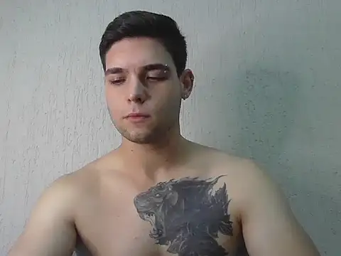 Snapshot of Zure-xxx chatting on 02.10.26 Zure-xxx online show from 02.10.26