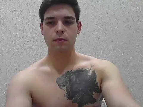 Snapshot of Zure-xxx chatting on 02.28.26 Zure-xxx online show from 02.28.26