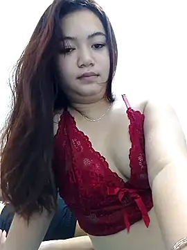 Snapshot of XxxHotCouples4u chatting on 10.24.25 XxxHotCouples4u online show from 10.24.25