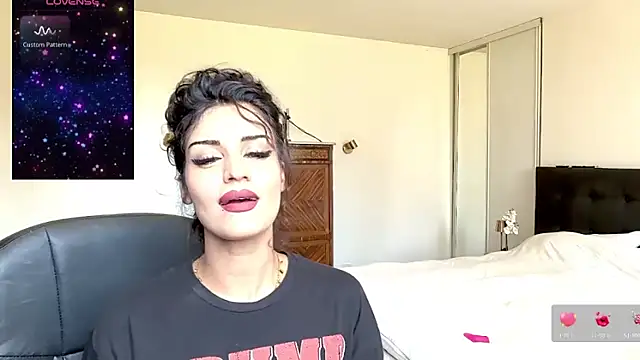 Lailawick online show from 06.21.26