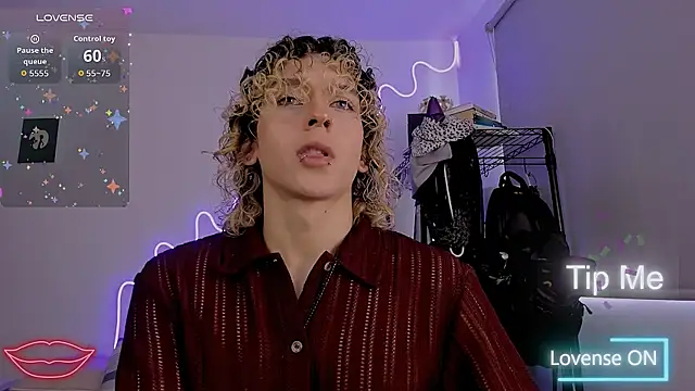 Lyric Mirage online show from 03.12.26