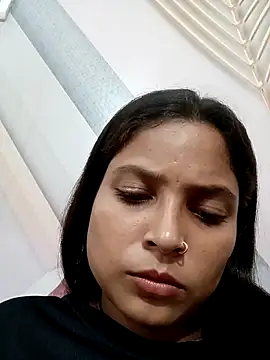 Snapshot of Anshika1431 chatting on 10.18.25 Anshika1431 online show from 10.18.25