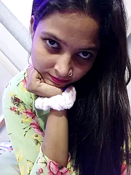 Snapshot of Anshika1431 chatting on 11.04.25 Anshika1431 online show from 11.04.25