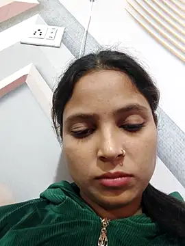 Snapshot of Anshika1431 chatting on 11.18.25 Anshika1431 online show from 11.18.25