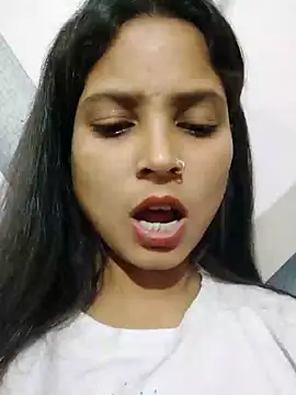 Snapshot of Anshika1431 chatting on 11.18.25 Anshika1431 online show from 11.18.25