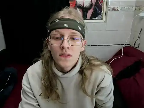 Snapshot of Bookjinn chatting on 01.13.26 Bookjinn online show from 01.13.26