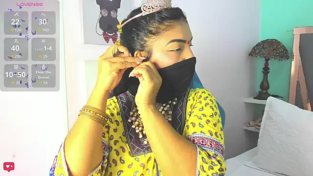 Iniya Parul online show from 02.05.26