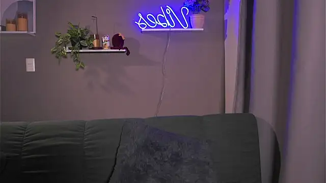 adahara miller17 online show from 10.22.25