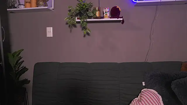 adahara miller17 online show from 10.30.25