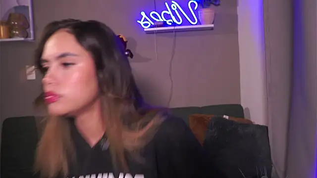 adahara miller17 online show from 11.19.25