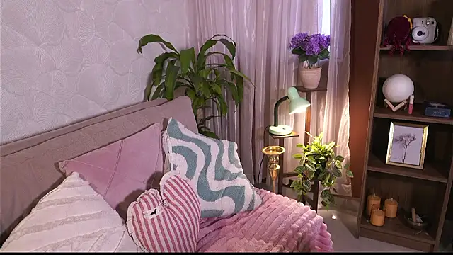 adahara miller17 online show from 03.18.26