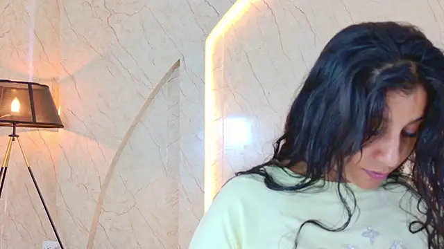 Antonella Russo1 online show from 04.29.26
