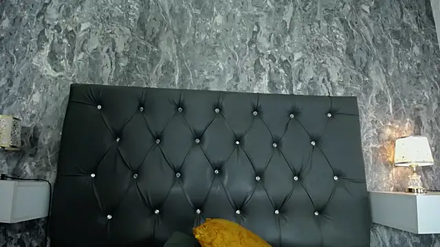 Snapshot of EuphoriaSavage chatting on 11.01.25 EuphoriaSavage online show from 11.01.25