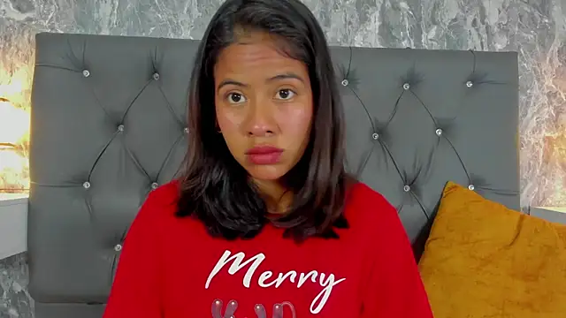 Snapshot of EuphoriaSavage chatting on 12.01.25 EuphoriaSavage online show from 12.01.25