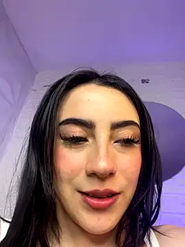 LiliBundy online show from 12.02.25