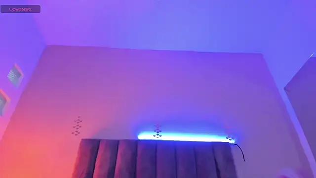 Xavier Fox    online show from 02.14.26